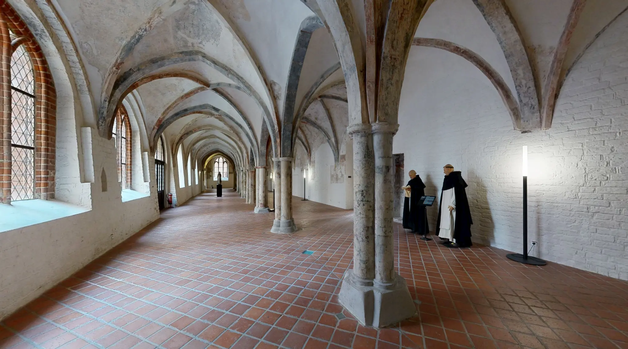 Das Burgkloster – Ansicht 1